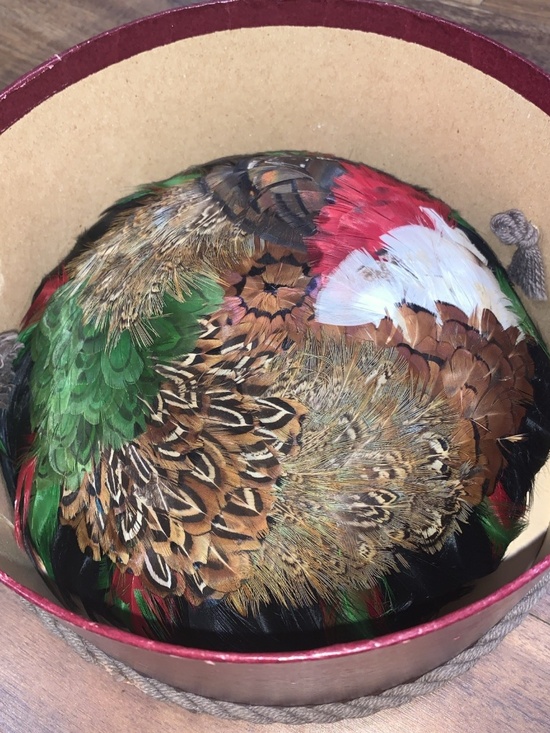 Vintage Macy’s Former “Davisons” Womens Jille Pillbox Hat 40’s 50’s Feather Hat main image 9